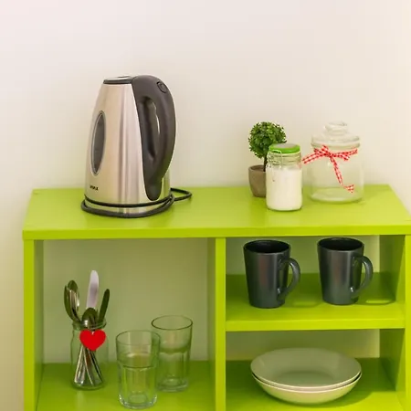 ゲストハウス The Point 3*