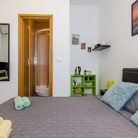 The Point ゲストハウス 3*